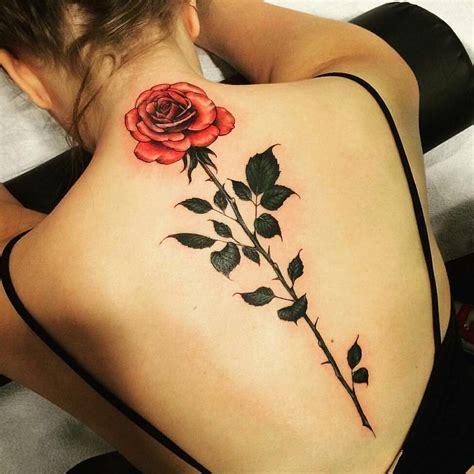 tatuagens costas femininas|60 inspiraçōes para tatuagens femininas nas costas